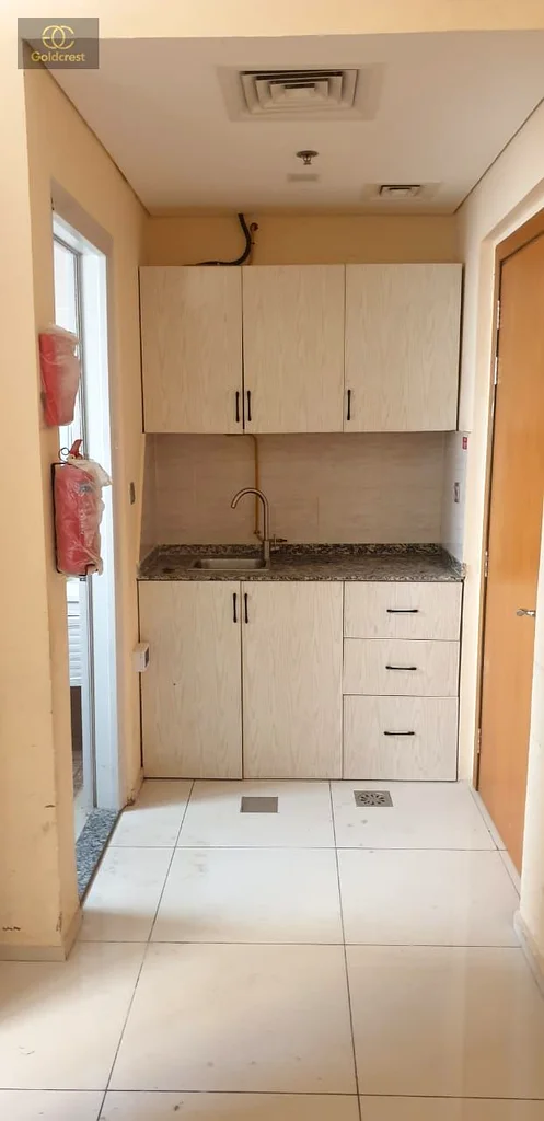 Elegant Studio | Available Rent |63737917522690112