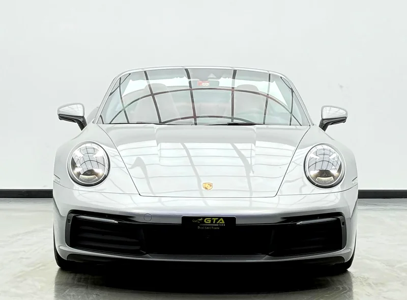2021 Porsche 911 Carrera S Cabriolet, 2027 Porsche Warranty, Very Low Km, Excellent Condition, GCC63612076229249111