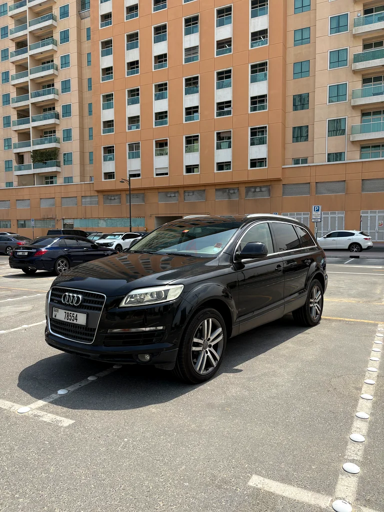 Audi Q7 2008 – 225,000 KMs – American Specs – Lady Driven63699036615682110