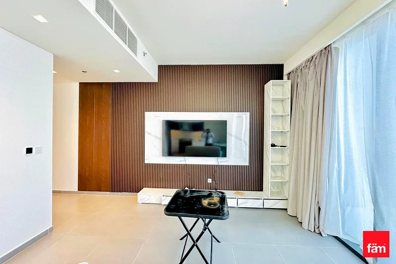 Vacat | High Floor | Water Front Views63760716171521112