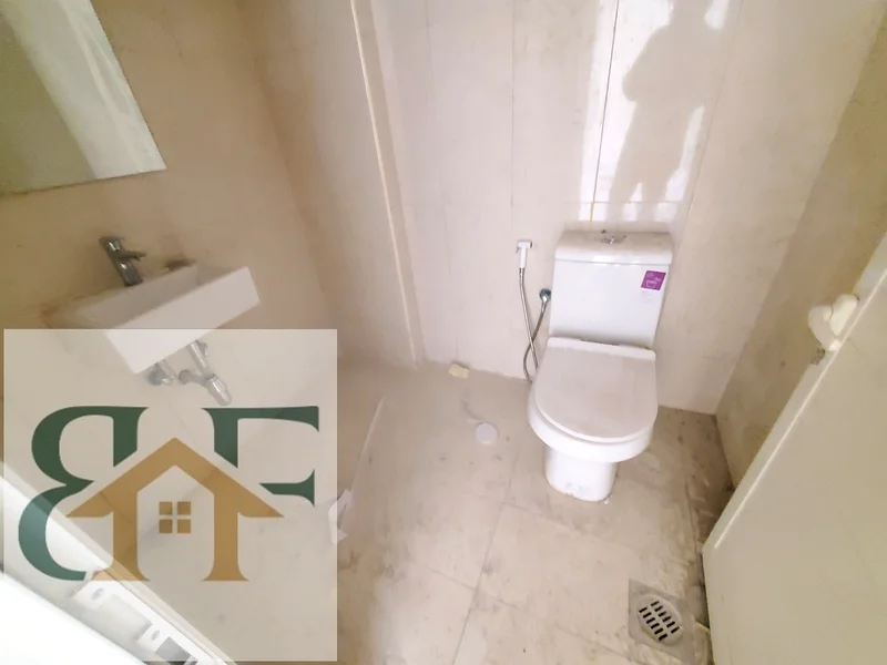 Prime Location bigger size shop with washroom in Muwaileh commercial63622899925763113
