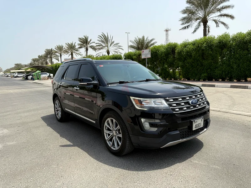 Ford Explorer - First Owner - 2017 Full service history at the agency•	Still under agency warranty63613463694210114