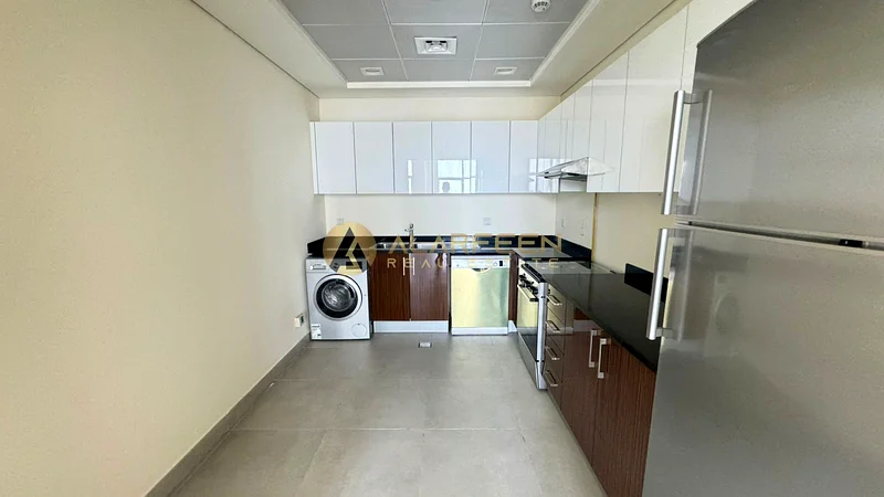 Spacious Layout | 2BHK Vacant | community View63775020332419114