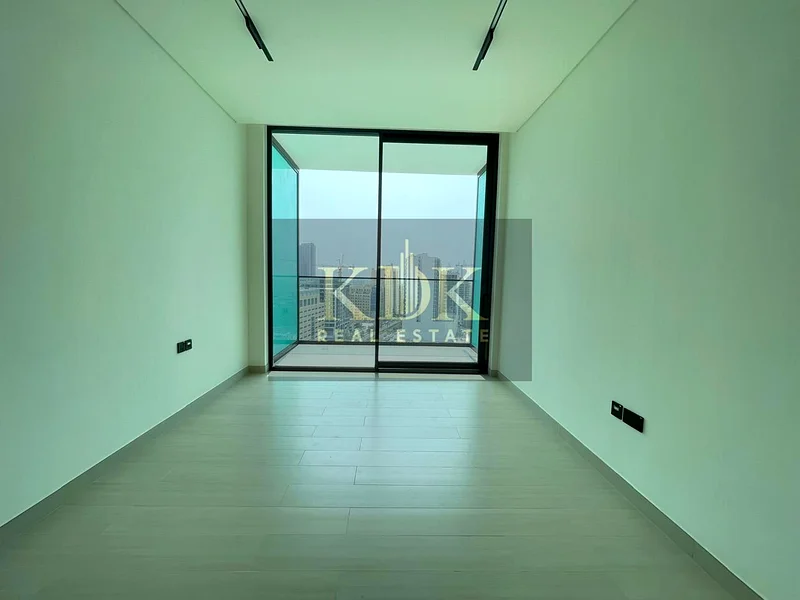 studio | best ammenities | spacious63785681352833112