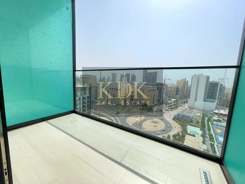 studio | best ammenities | spacious63785681352833111