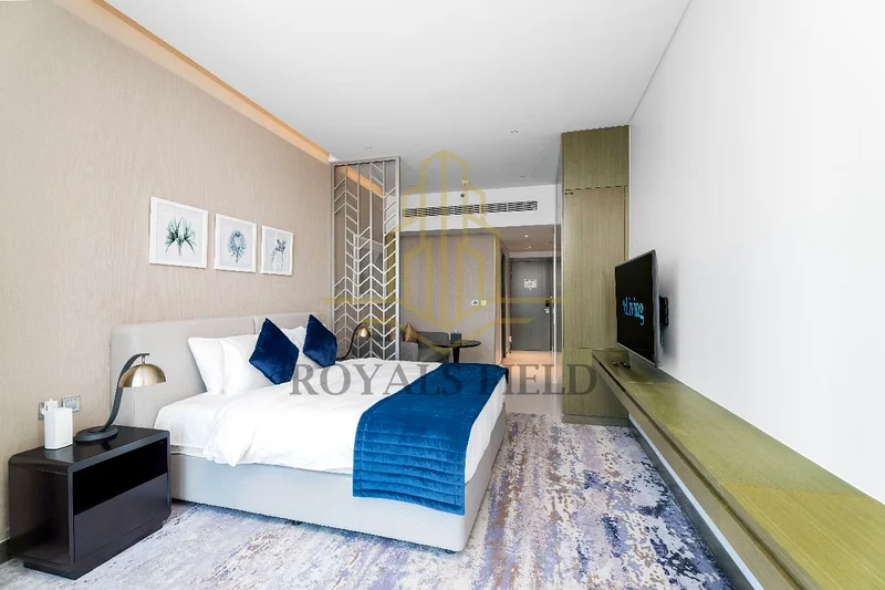 Elegant Furnished Studio | Stunning Canal Views | Business Bay63795425115394111