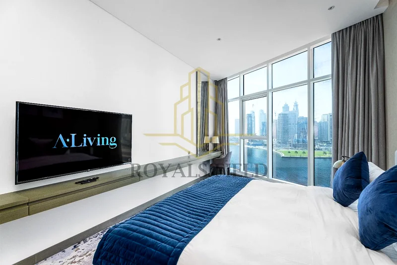 Elegant Furnished Studio | Stunning Canal Views | Business Bay63795425115394110