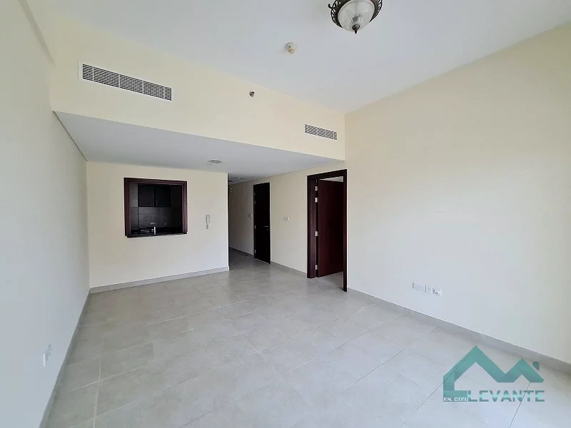 SPACIOUS 1 BHK | STUNNIG VIEW |PRIME LOCATION63934142911106111