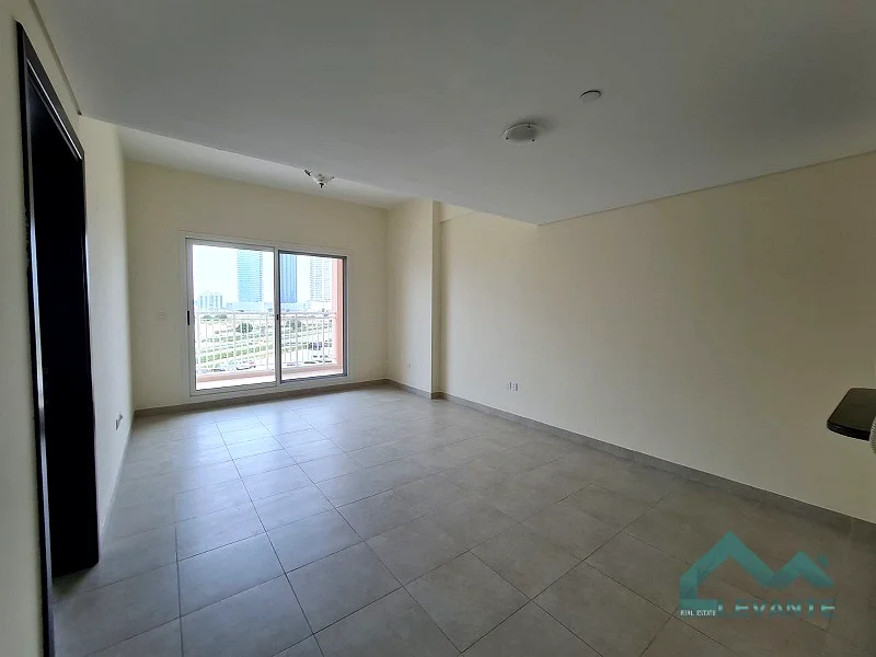 SPACIOUS 1 BHK | STUNNIG VIEW |PRIME LOCATION63934142911106112