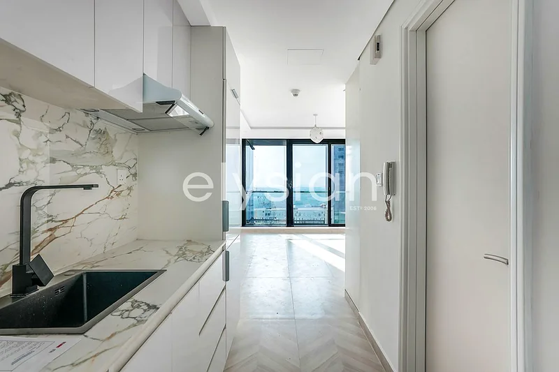 High Floor | Upgraded | Vacant On Transfer63987759067394113