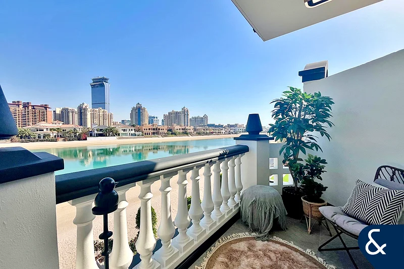 مُعاد تجديدها بالكامل | عالية الجودة | روتوندا63753148715523112