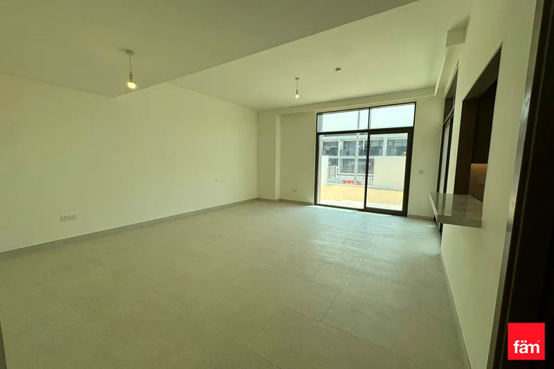 جديد بالكامل | قطعة أرض كبيرة | واسع | شاغر63762313327747110