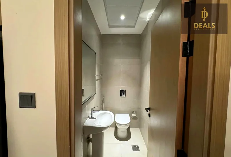 شقة للبيع \ عائد استثماري مرتفع \ ملكية حرة63874999281795114