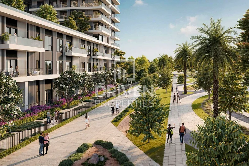 Vida Branded | Golf Course View | Prime Location64043668211457112