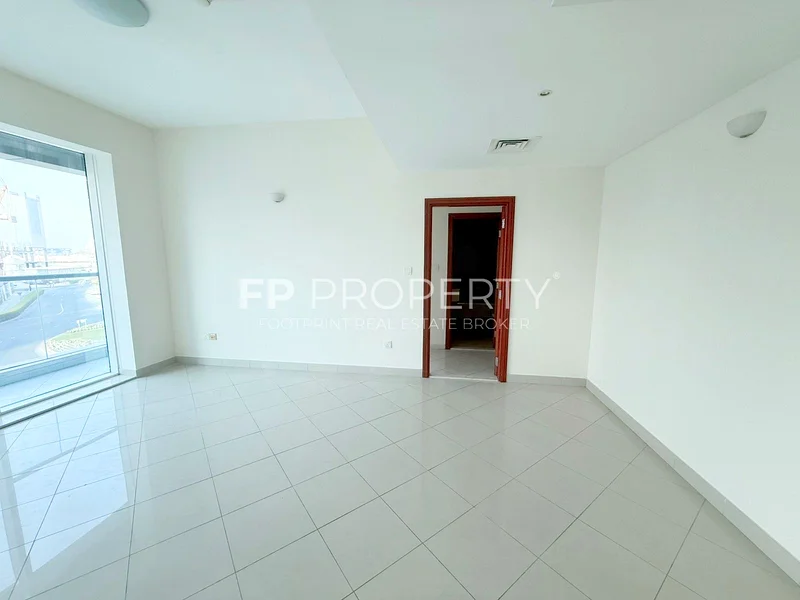 Ready to Move | Spacious and Bright | Unfurnished63734442306049112