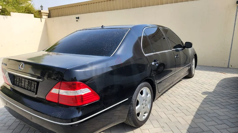 Lexus LS430 (2006) perfect condition63612072951809112