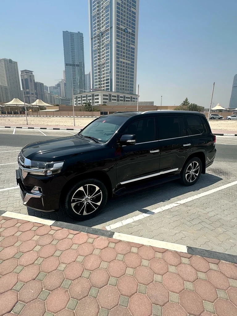 ‏TOYOTA V8 LAND CRUISER 2021
‏GRAND TOURING GXR 
‏63613130200961111
