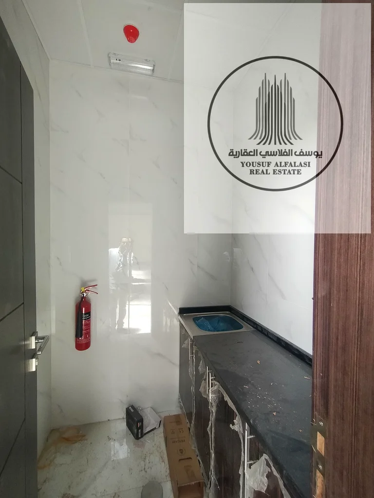 A warehouse is available in Al Saja with an area of ​​8000 feet 50 kilowatt electricity and a price of 450,000 with an office a kitchen63622569873667114