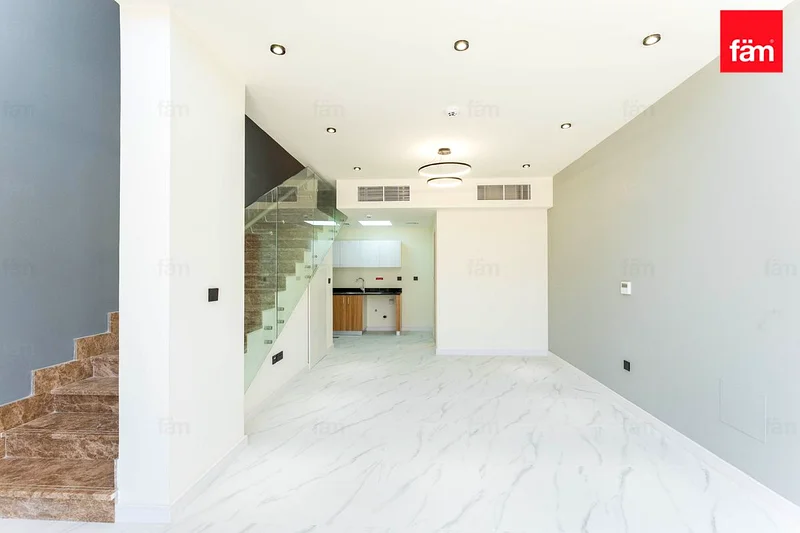 Brand New | Negotiable | Vacant | End unit63735956495745113