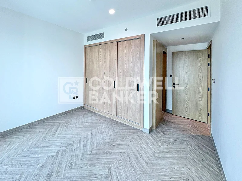 قريب من المول | مطبخ مجهز | جديد بالكامل63784611301635113