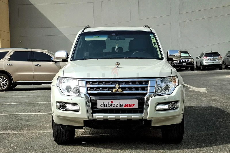 1049 درهم إماراتي/شهريًا | ميتسوبيشي باجيرو GLS 2020 | المواصفات الخليجية | رقم المرجع 36017763612069833857111