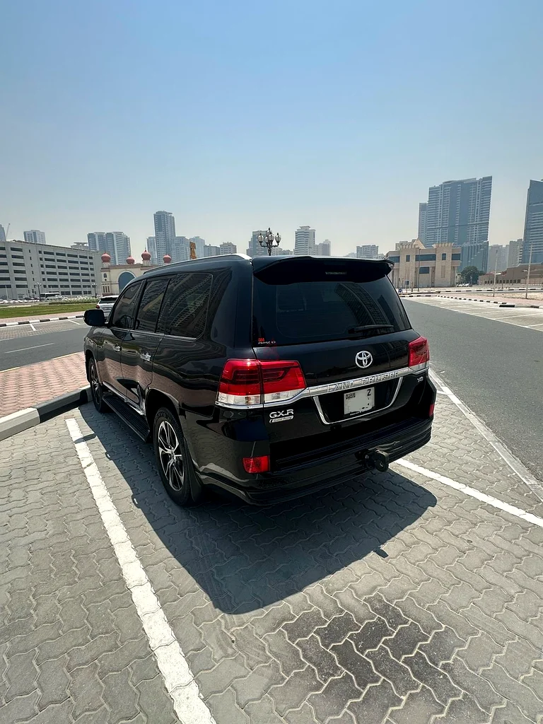 ‏TOYOTA V8 LAND CRUISER 2021
‏GRAND TOURING GXR 
‏63613130200961113