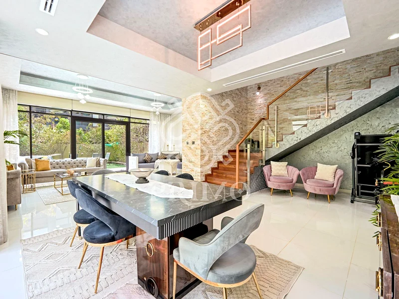 3 Bed THL | Exclusive| Vacant on Transfer| Topanga63972758872707110
