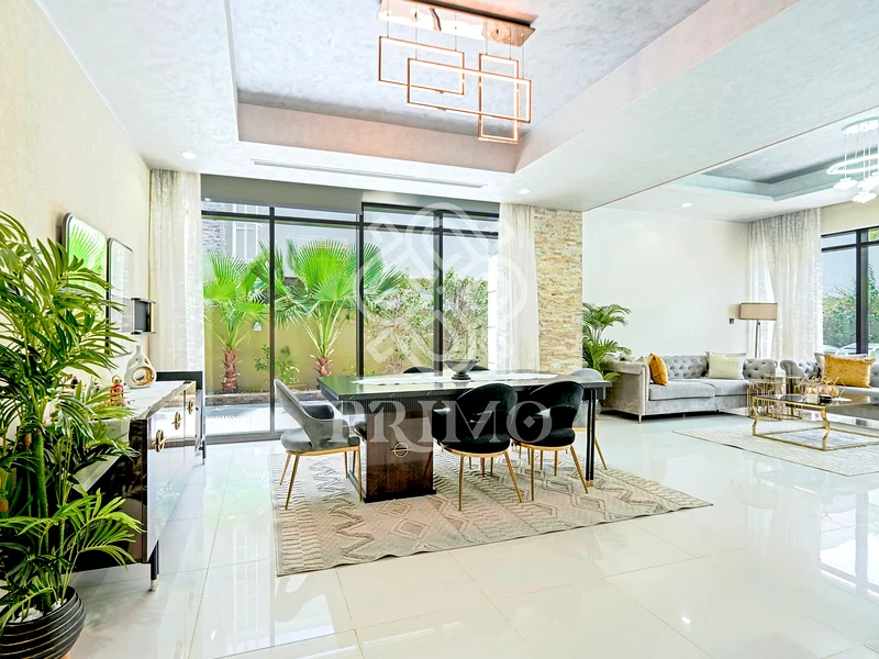 3 Bed THL | Exclusive| Vacant on Transfer| Topanga63972758872707114
