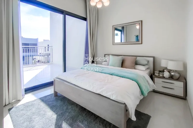 3 غرف نوم مع غرفة خادمة | نوع R2M | مساحة معيشة وغرف كبيرة64002766321026112