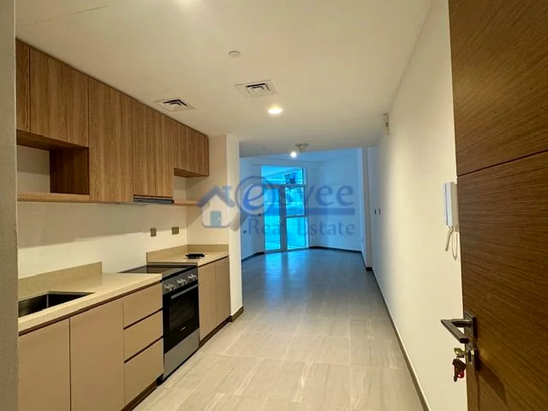 شقة جديدة بالكامل ومفروشة جزئيًا بغرفة نوم واحدة متوفرة للإيجار في بايزنس باي63792244593537110