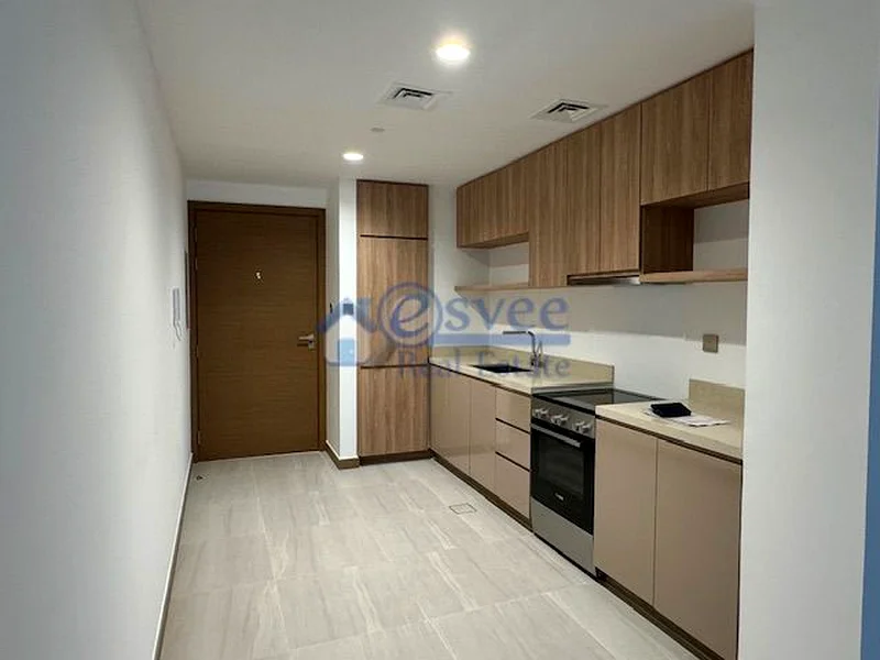 شقة جديدة بالكامل ومفروشة جزئيًا بغرفة نوم واحدة متوفرة للإيجار في بايزنس باي63792244593537113