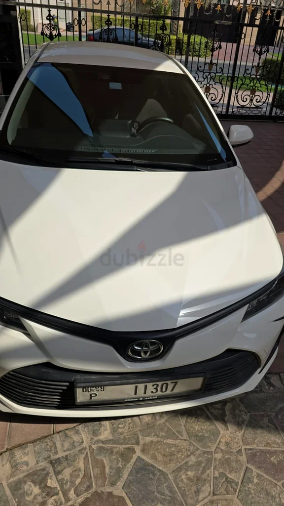 Toyota Corolla. 46K NEGOTIABLE.63612451699331113
