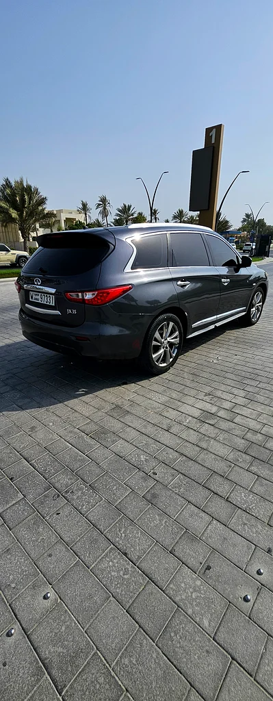 GCC CAR INFINITI JX 35 MODEL 2013 GOOD CONDITION, FULL HISTORY,SECOND HAND63613464742785113