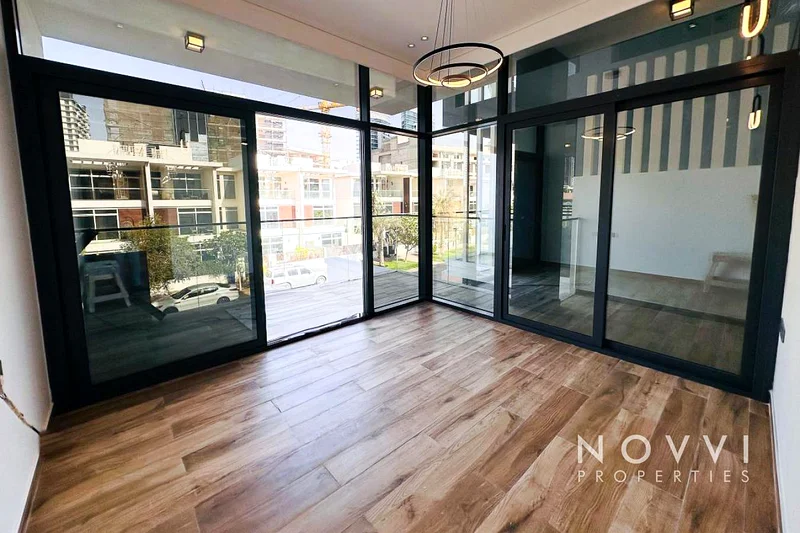 جديد بالكامل | 4 غرف نوم وغرفة خادمة | مطبخ مجهز63782728646915111