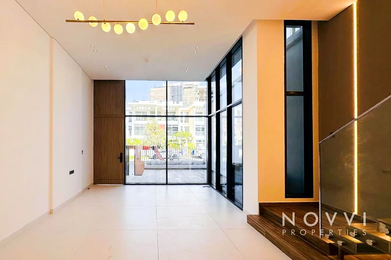 جديد بالكامل | 4 غرف نوم وغرفة خادمة | مطبخ مجهز63782728646915112