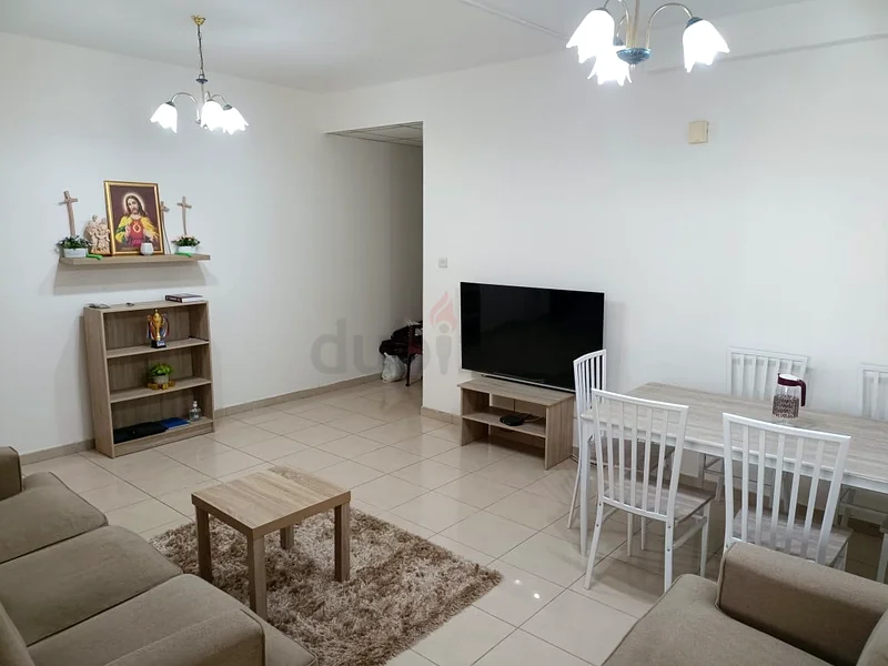 1Bhk fully furnished flat available for monthly near megamall63827630064897111