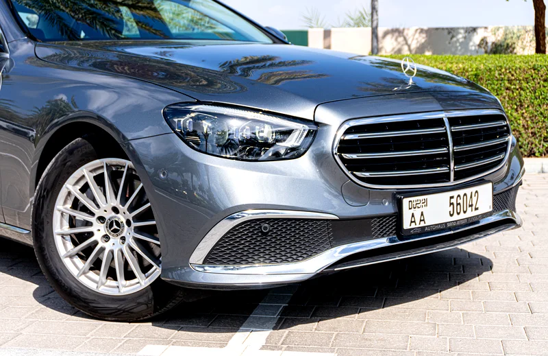 E200 مع تعليق هوائي | دفعة أولى 0% متوفرة63613134999810113