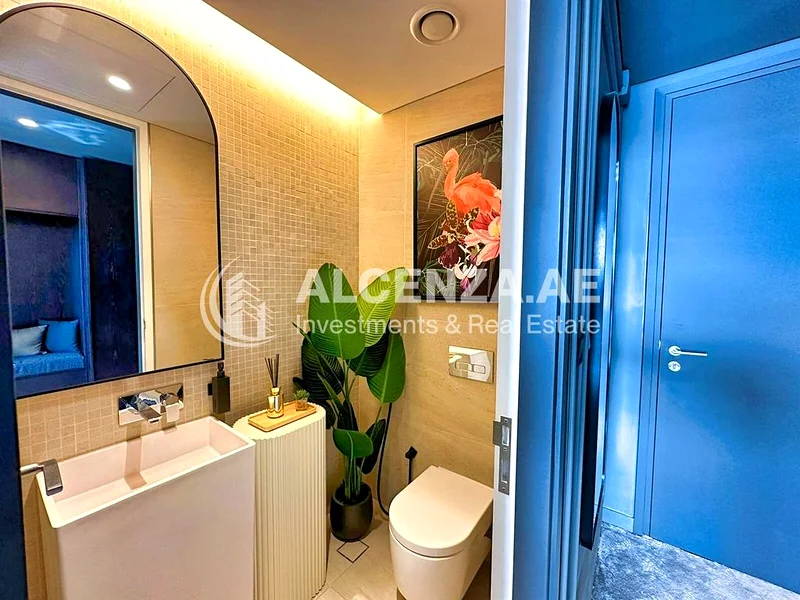 Fully Upgraded | Luxurious 2BR | Community View63923879918211114