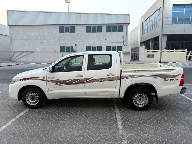 Toyota Hilux 2014 2.7 Lit Gcc Specs Double Cab GLX63612449689602111