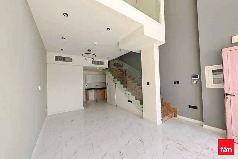 Brand New | Facing Park | Multiple Cheques63735763357955111
