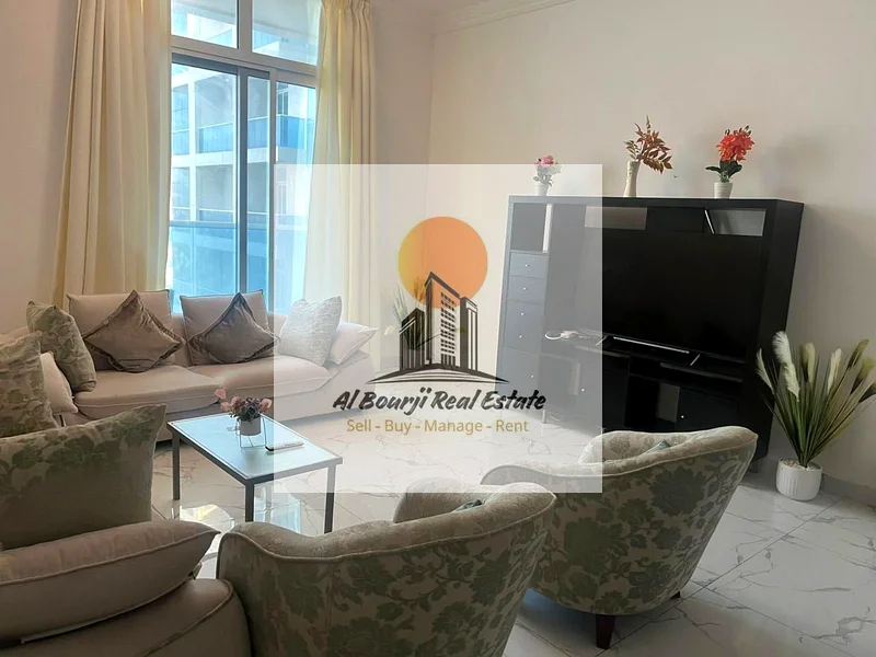 للإيجار - شقة فاخرة في برج الواحة، الرشيدية 1، لإيجار شهري في عجمان 🏢 غرفتي نوم 🛋️ صالة واسعة 🍽️ مطبخ مجهز63811472279553114