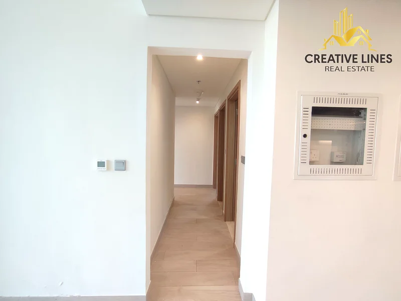 شقة كبيرة بثلاث غرف نوم | بدون رسوم تبريد | جاهزة للانتقال فورًا63801145902593114