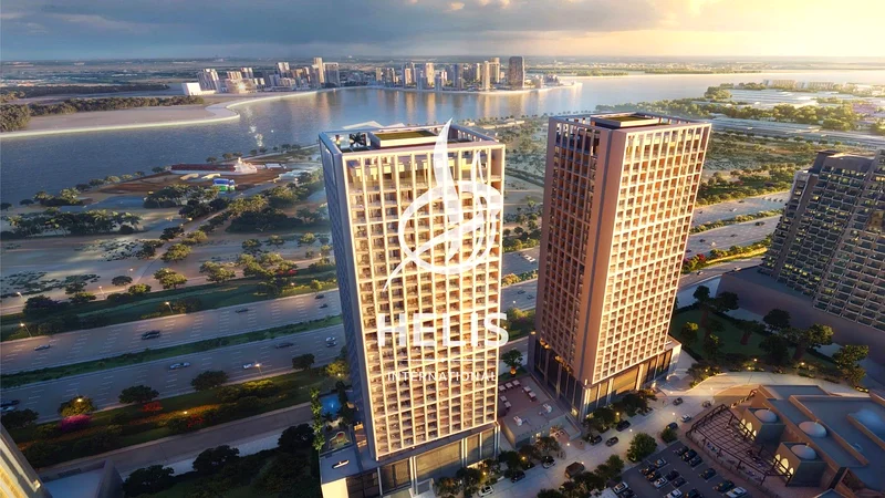 CREEK SKYLINE VIEW | LUXURY LIVING | 2026 HANDOVER | HIGH ROI63970388512001111