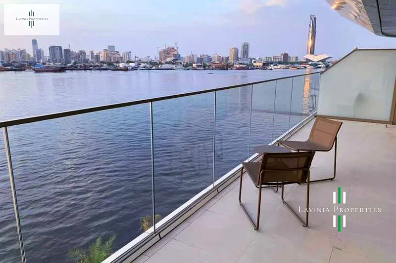 منظر خلاب على برج | معيشة فاخرة | وسط المدينة المستقبلية64027893718531111