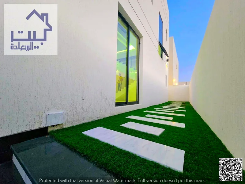 For sale, a modern villa with 3 rooms, including registration fees, Al Helio 2 area, Ajman, super deluxe finishing, freehold for all nationalities, ba63905988265858114