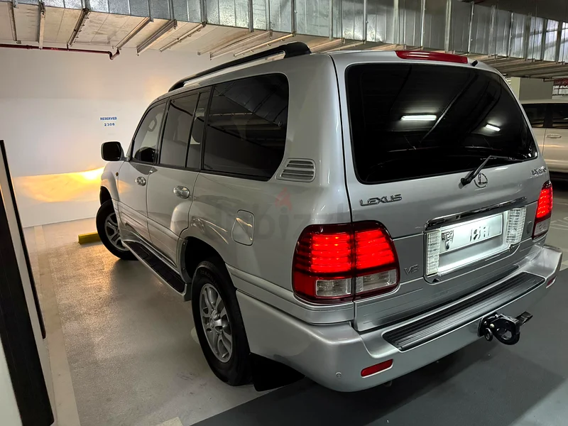 LX470 للبيع63612072064769111