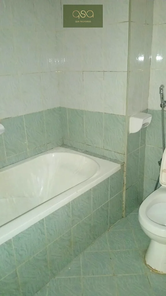شقة واسعة بغرفة نوم واحدة متاحة للإيجار في برج بارادايس ليك ب9، إمارات سيتي، عجمان!63715947664131114
