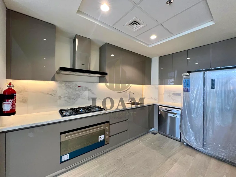 Rented Apartment | Huge Area Size | Corner Unit63976473350147112