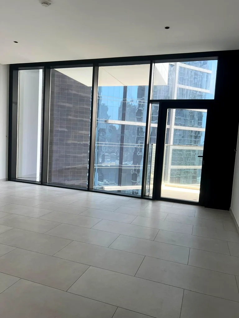 SPACIOUS | UNFURNISHED STUDIO READY TO MOVE63790342123395111