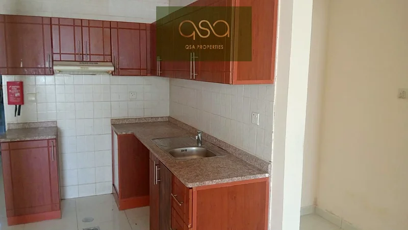 شقة بغرفة نوم واحدة للإيجار في برج باراديس ليك B9، إمارات سيتي، عجمان!63715947656450113